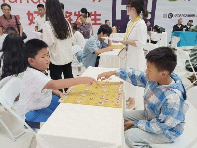 推动传统棋, alt
