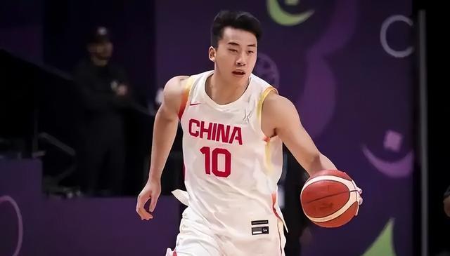 中国男篮提, 任盈