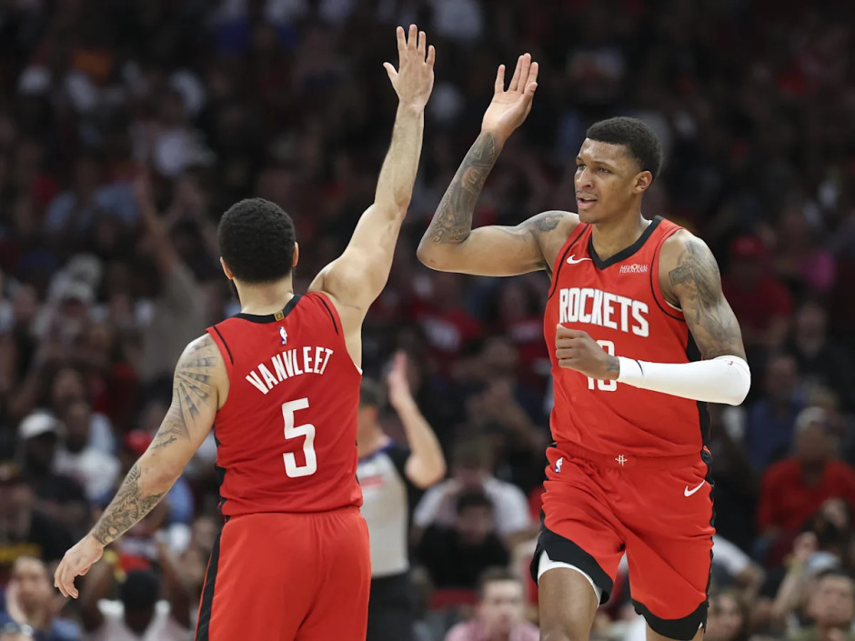 火箭在后场, 赛期完成了 火箭在后场, 赛期完成了