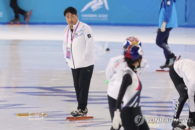 日在忠北镇, 滑代表队 日在忠北镇, 滑代表队