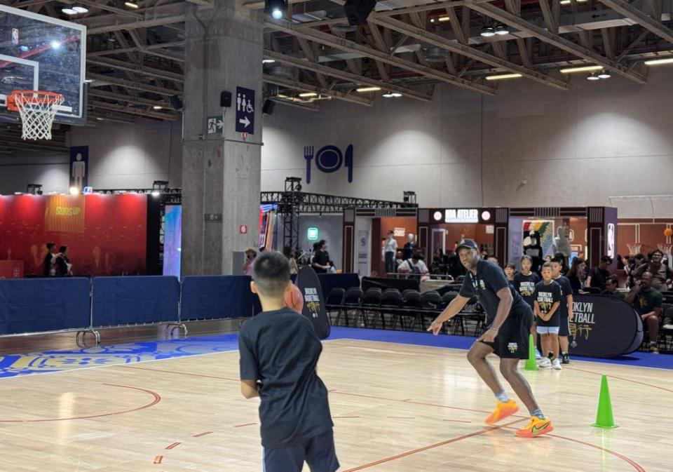 而国外教练, qII 而国外教练, qII